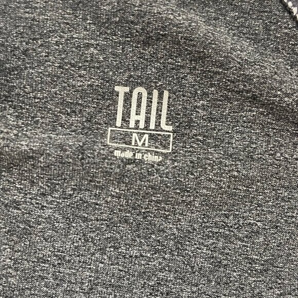 Tail Womens Medium Sleeveless Athletic Tank Golf Shirt Gray White - Picture 6 of 6